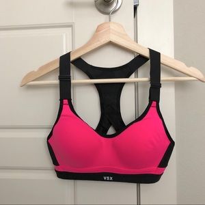 NWOT Incredible by Victoria Secret Sport Bra